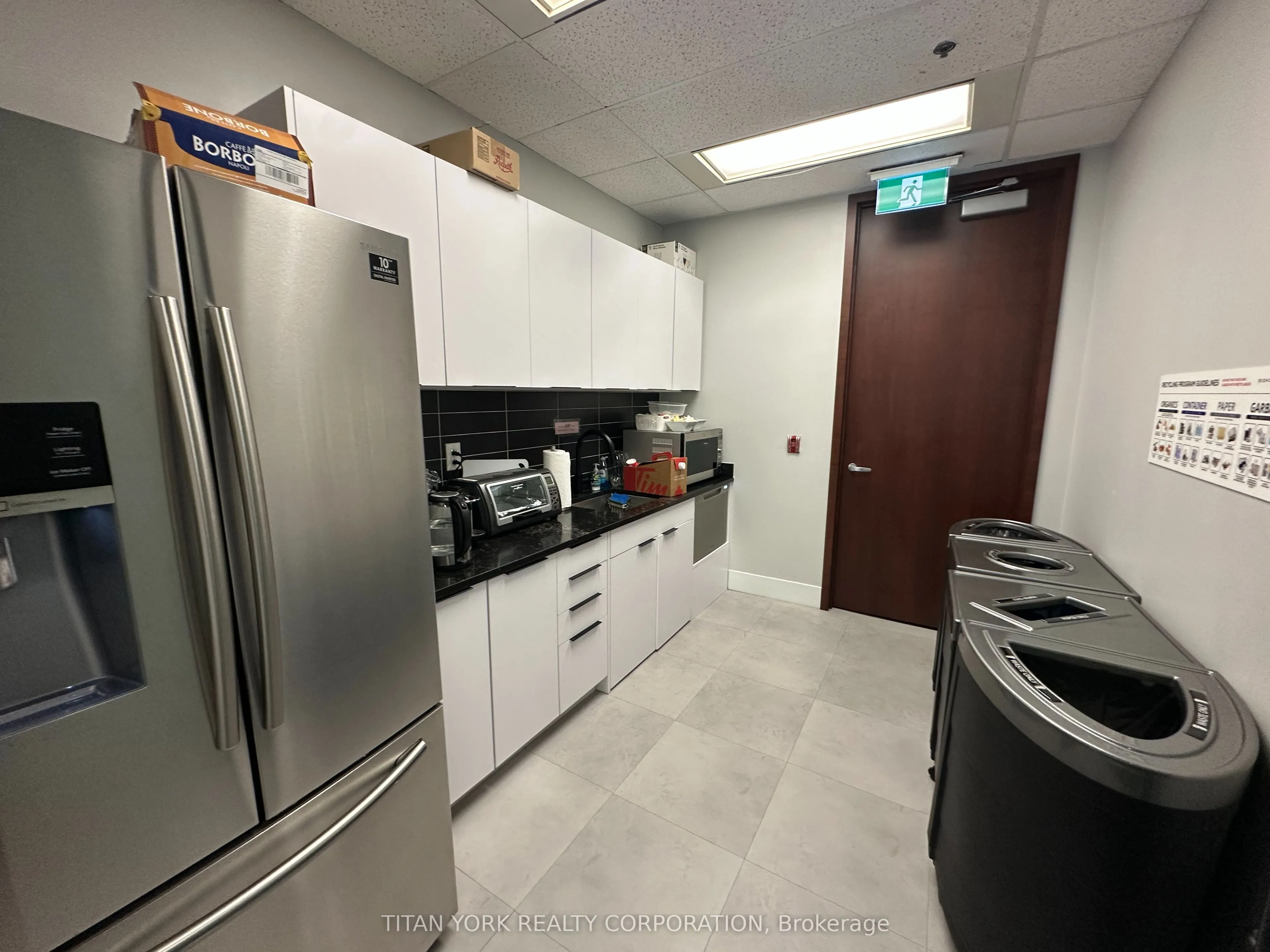 2 Sheppard Avenue E, #303
