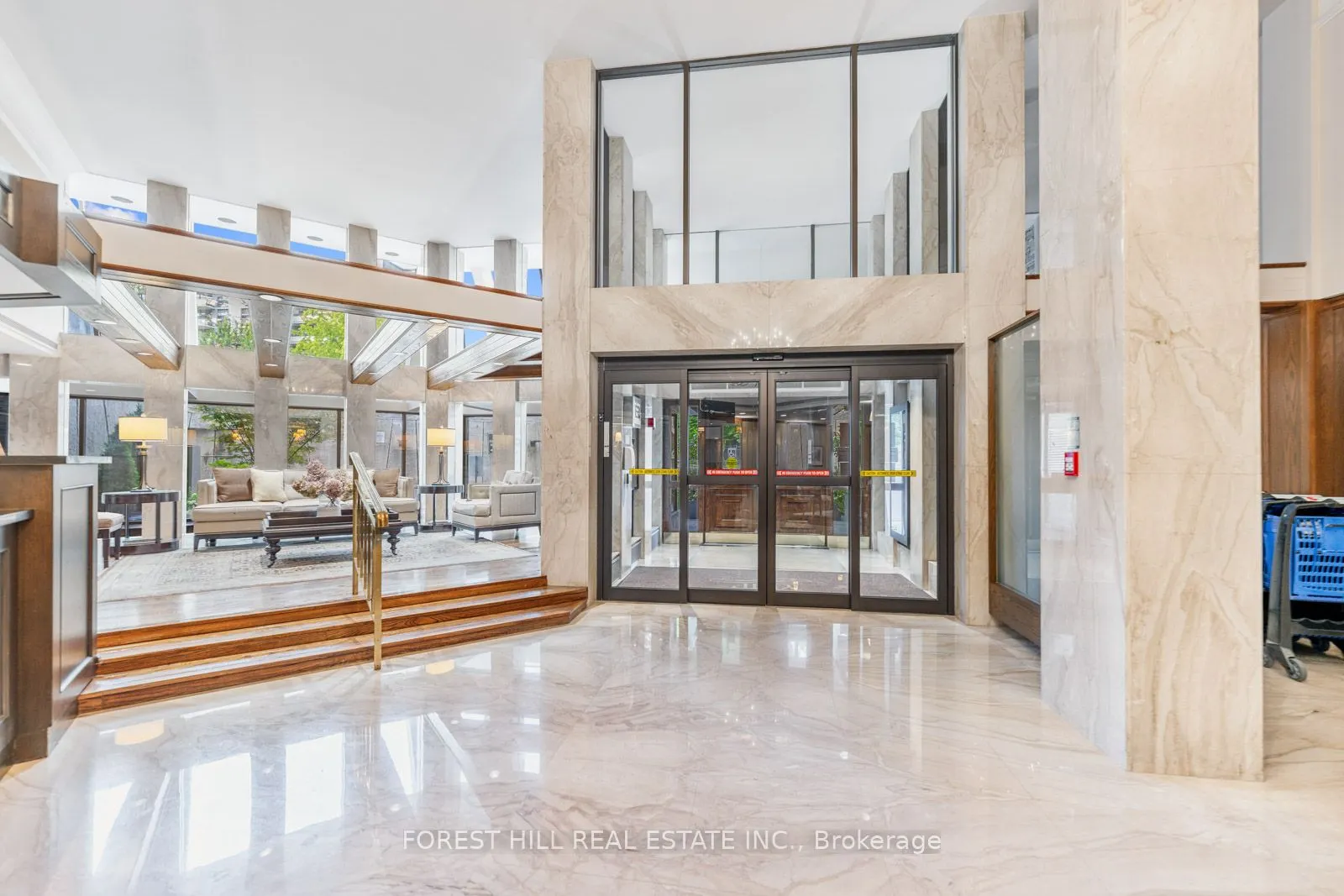 3900 Yonge Street, #815