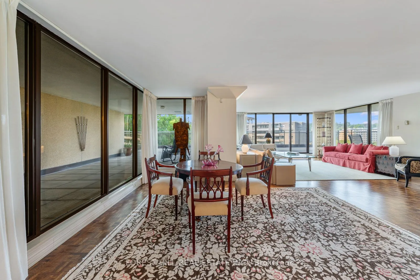 3900 Yonge Street, #815