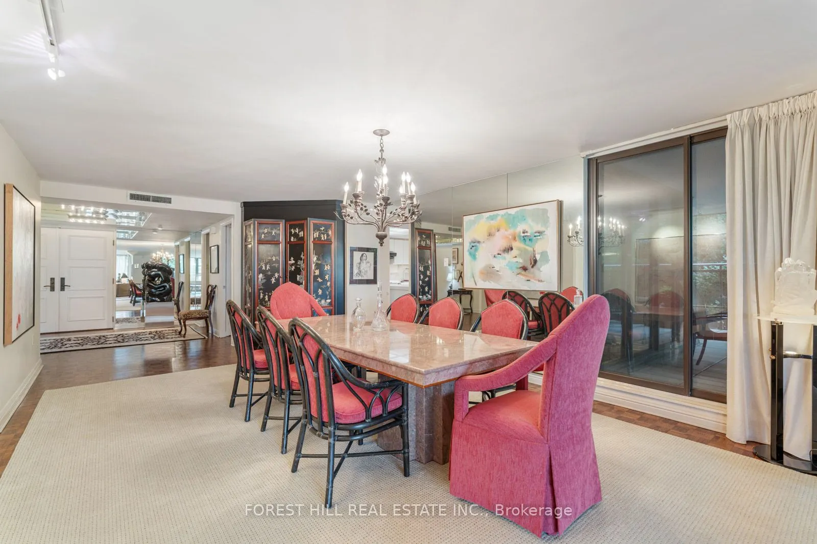 3900 Yonge Street, #815