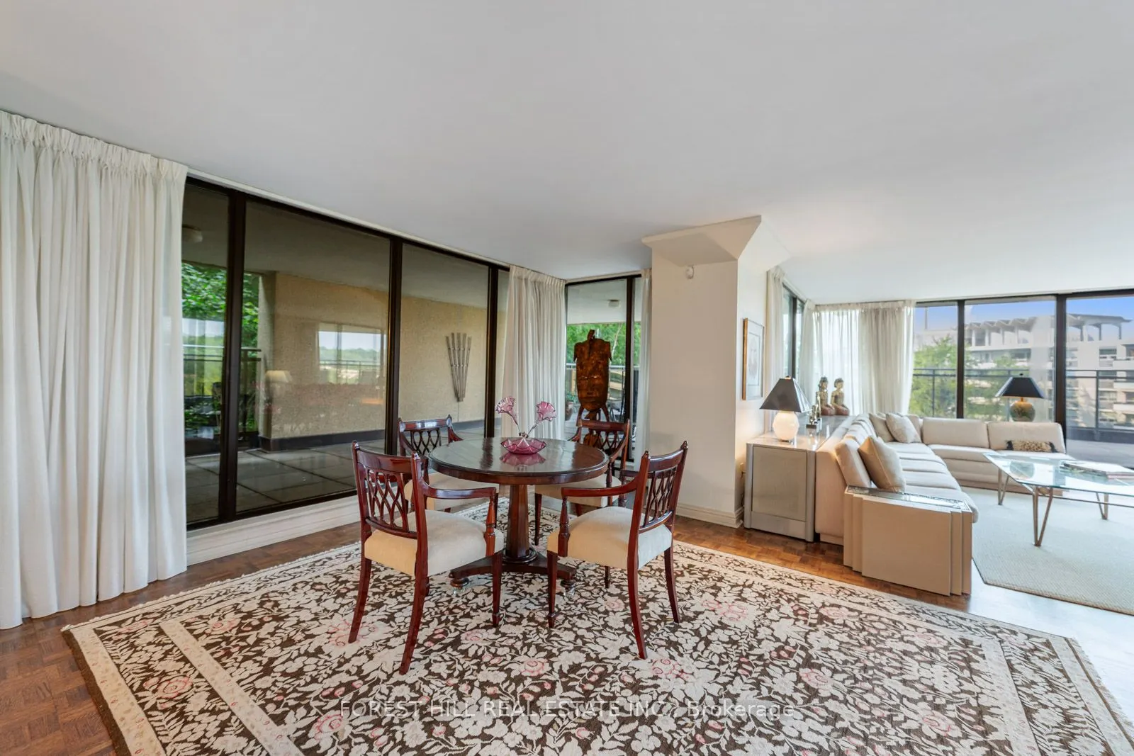 3900 Yonge Street, #815