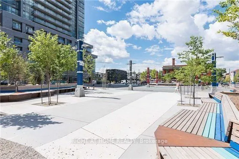 36 Lisgar Street, #2016W