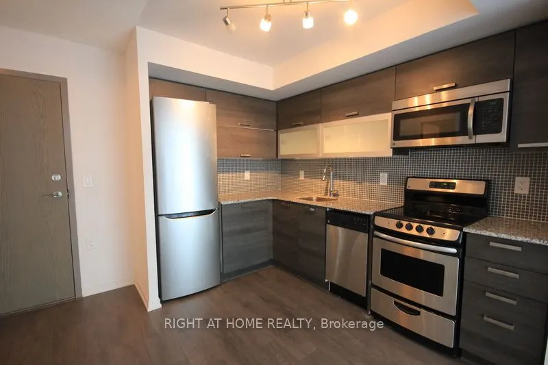 36 Lisgar Street, #2016W
