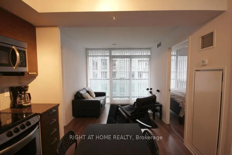 36 Lisgar Street, #2016W