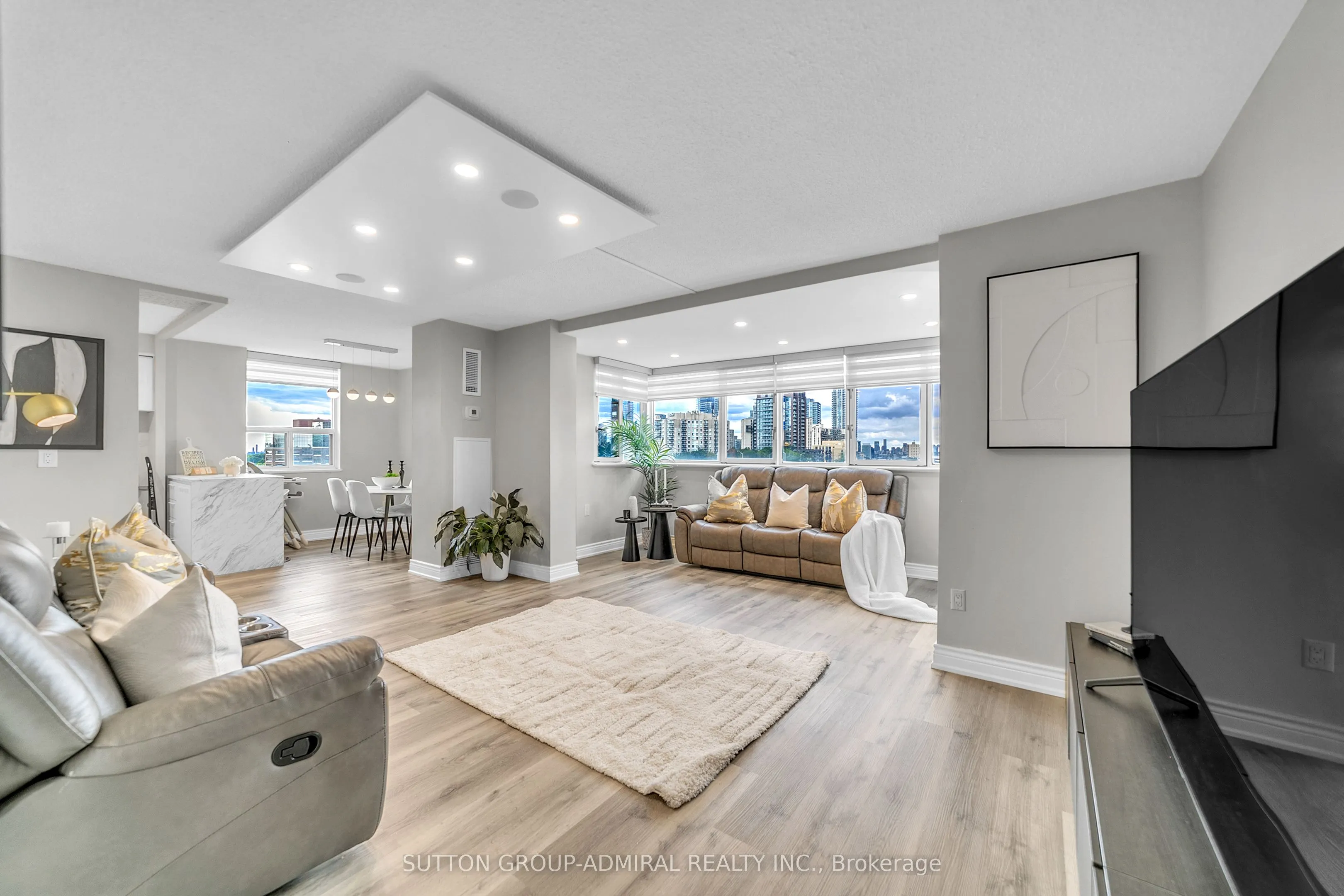 5 Old Sheppard Avenue, #808
