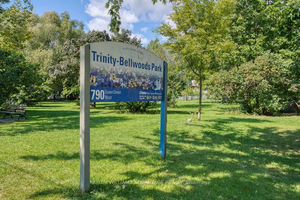 955 Queen Street W, #324