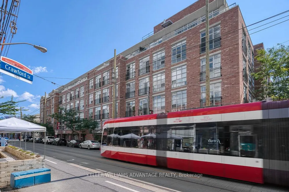 955 Queen Street W, #324