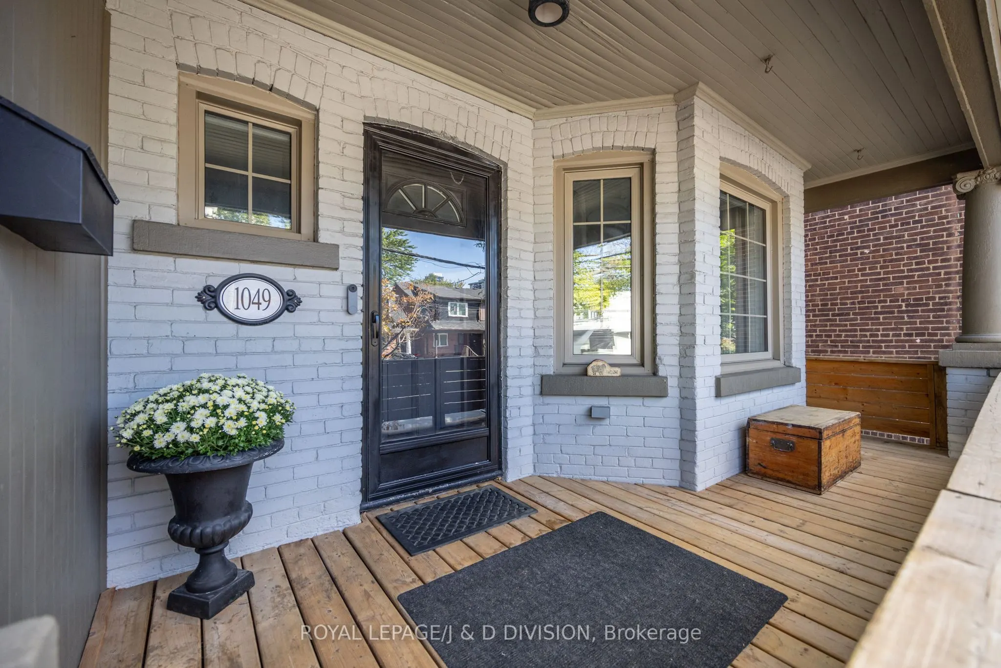 1049 Mount Pleasant Road