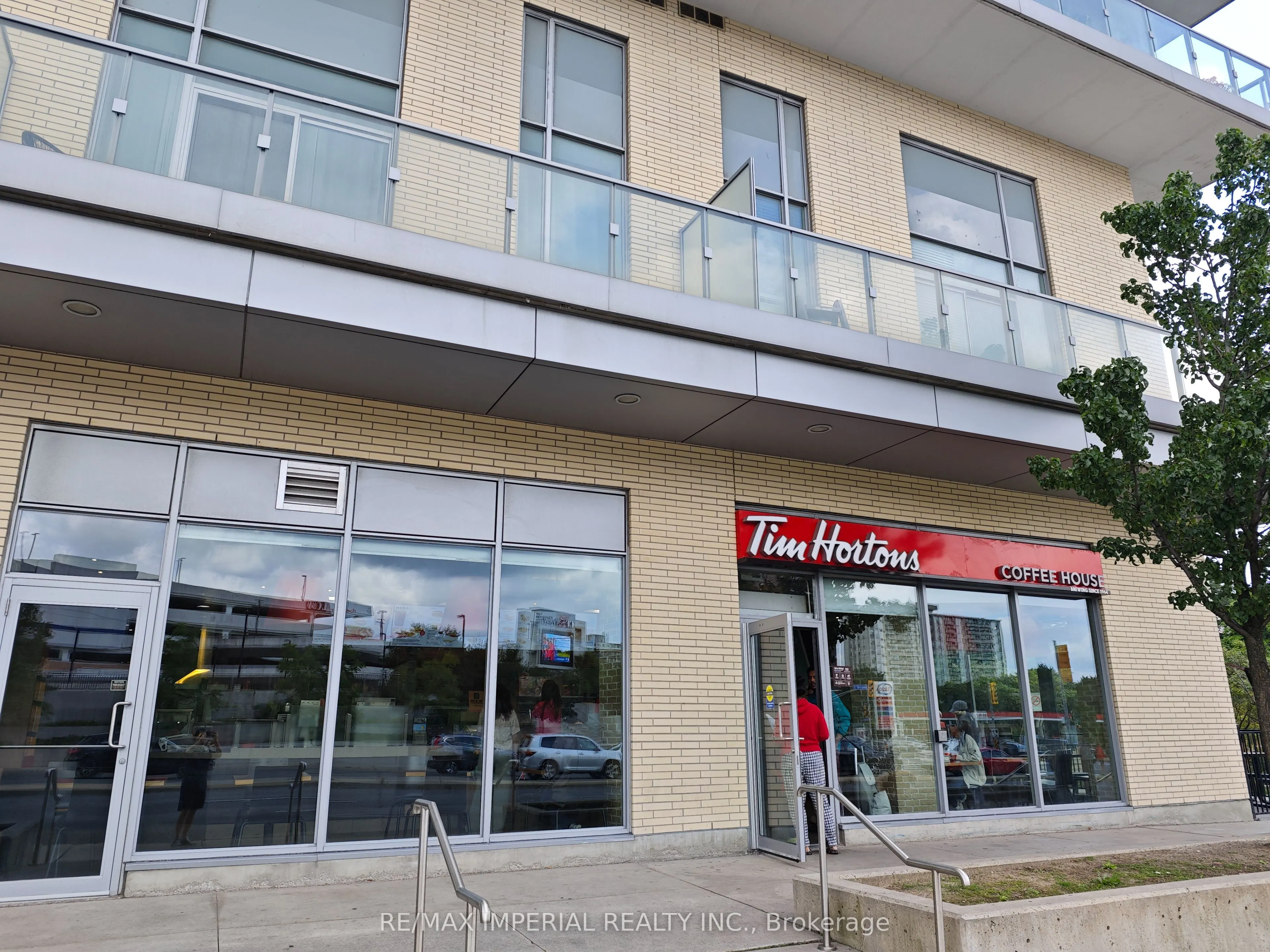 70 Forest Manor Road, #4