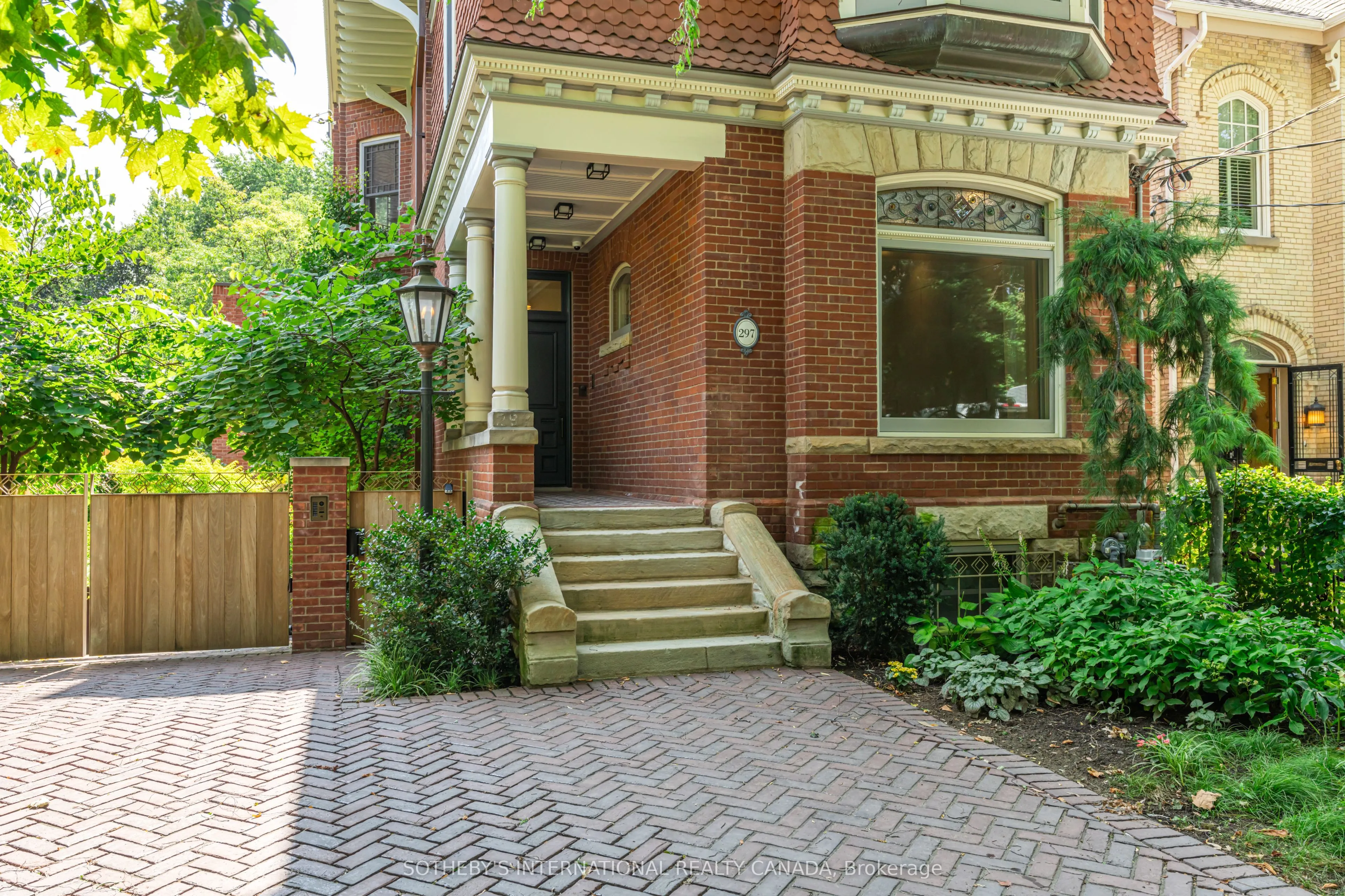 297 Carlton Street