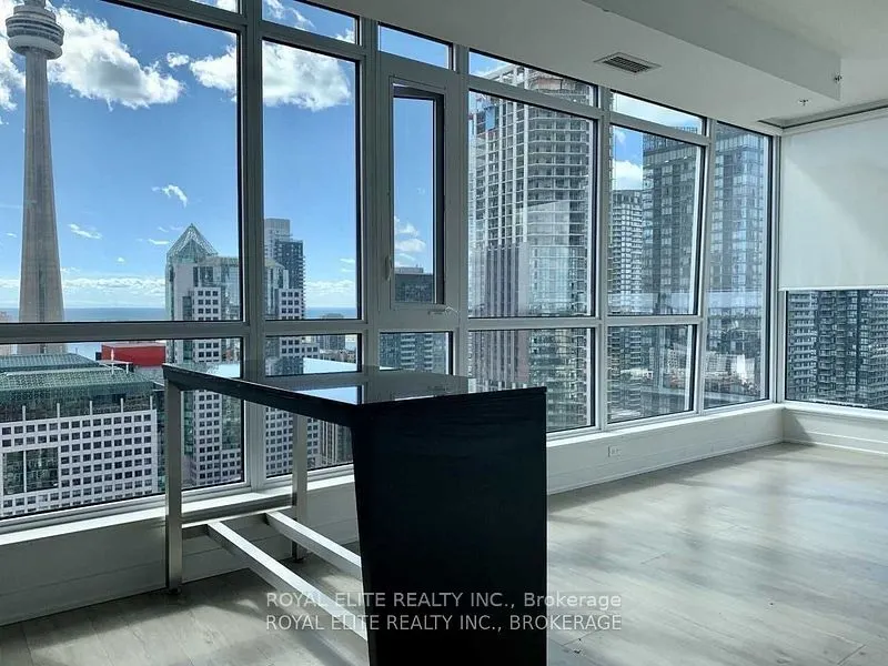 30 Nelson Street E, #3007