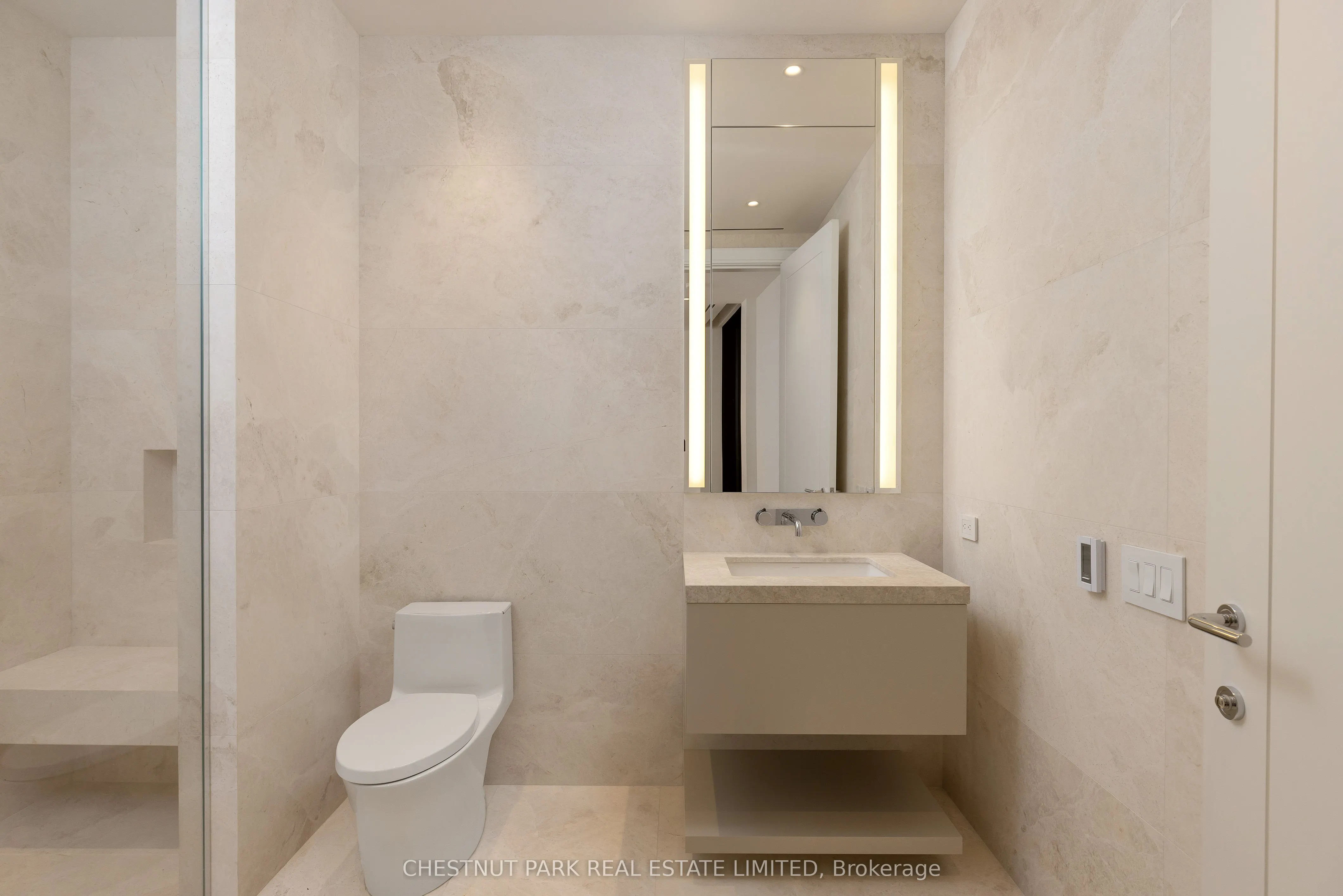 7 Dale Avenue, #106