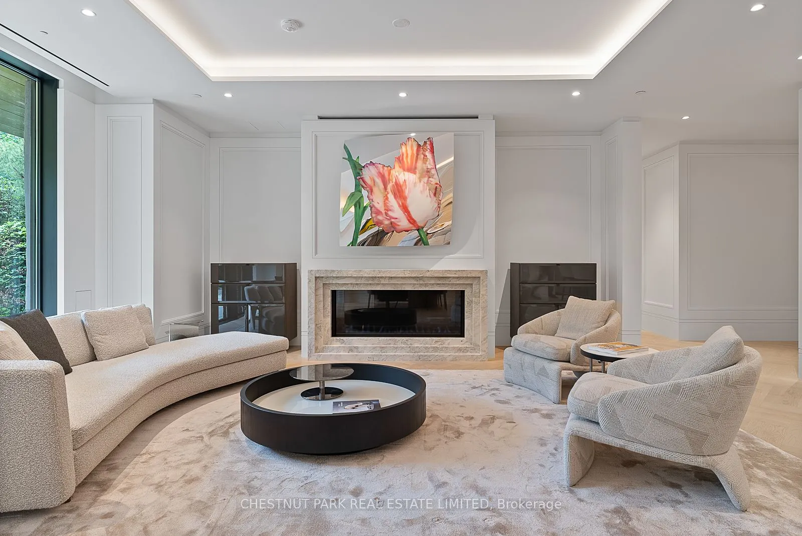 7 Dale Avenue, #102