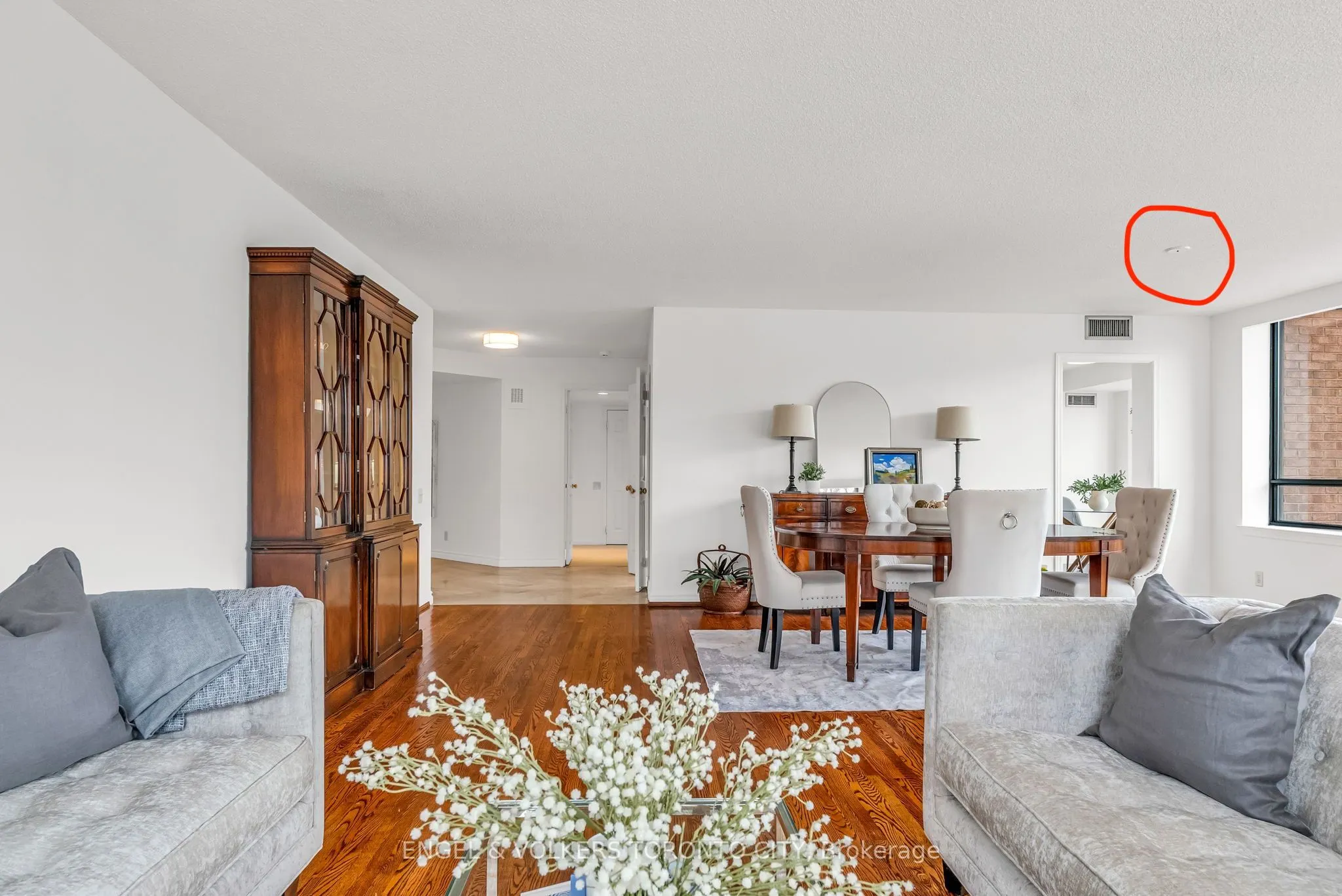 2900 yonge Street, #507