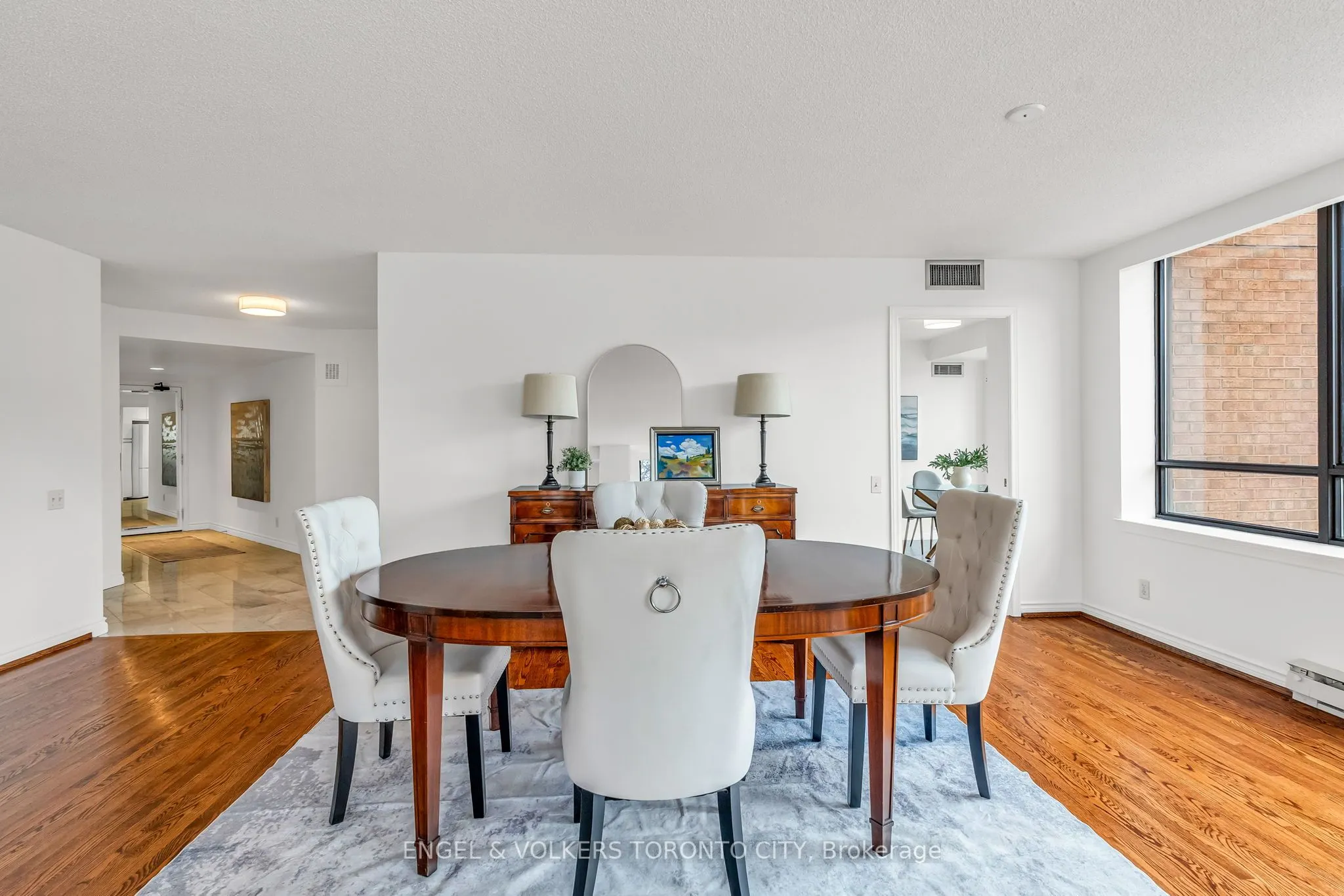 2900 yonge Street, #507