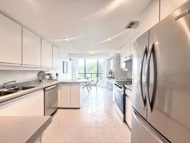 2900 yonge Street, #507