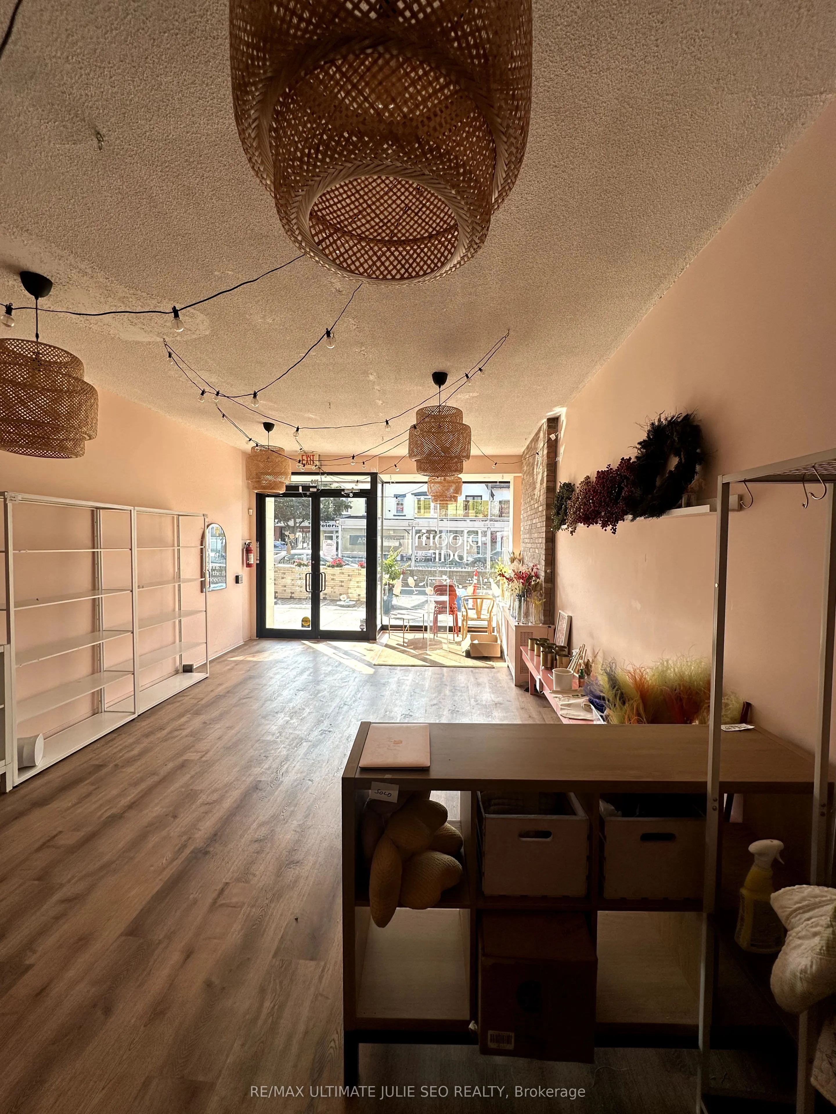 780 St Clair Avenue W, #MAIN FLOOR