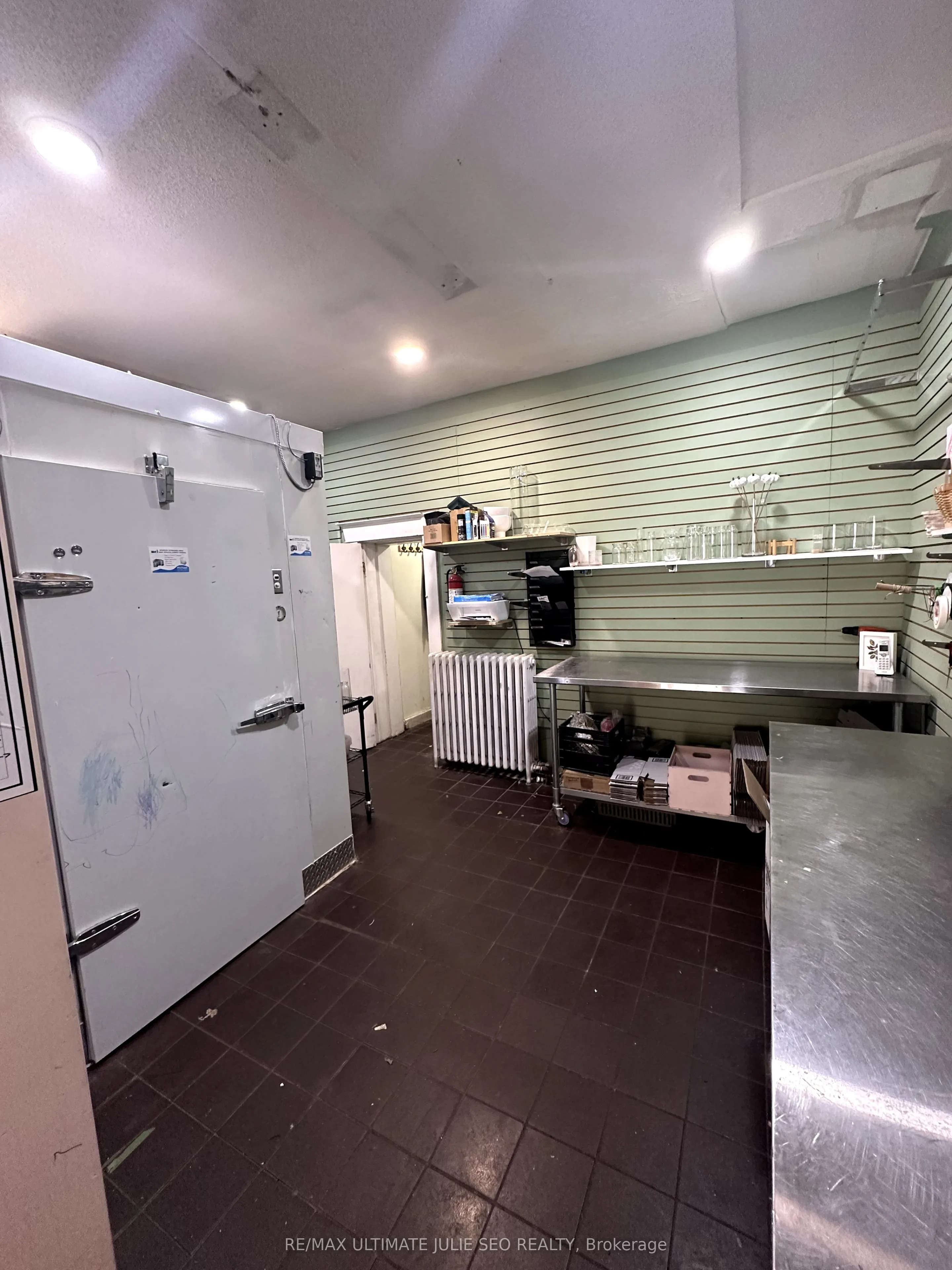 780 St Clair Avenue W, #MAIN FLOOR