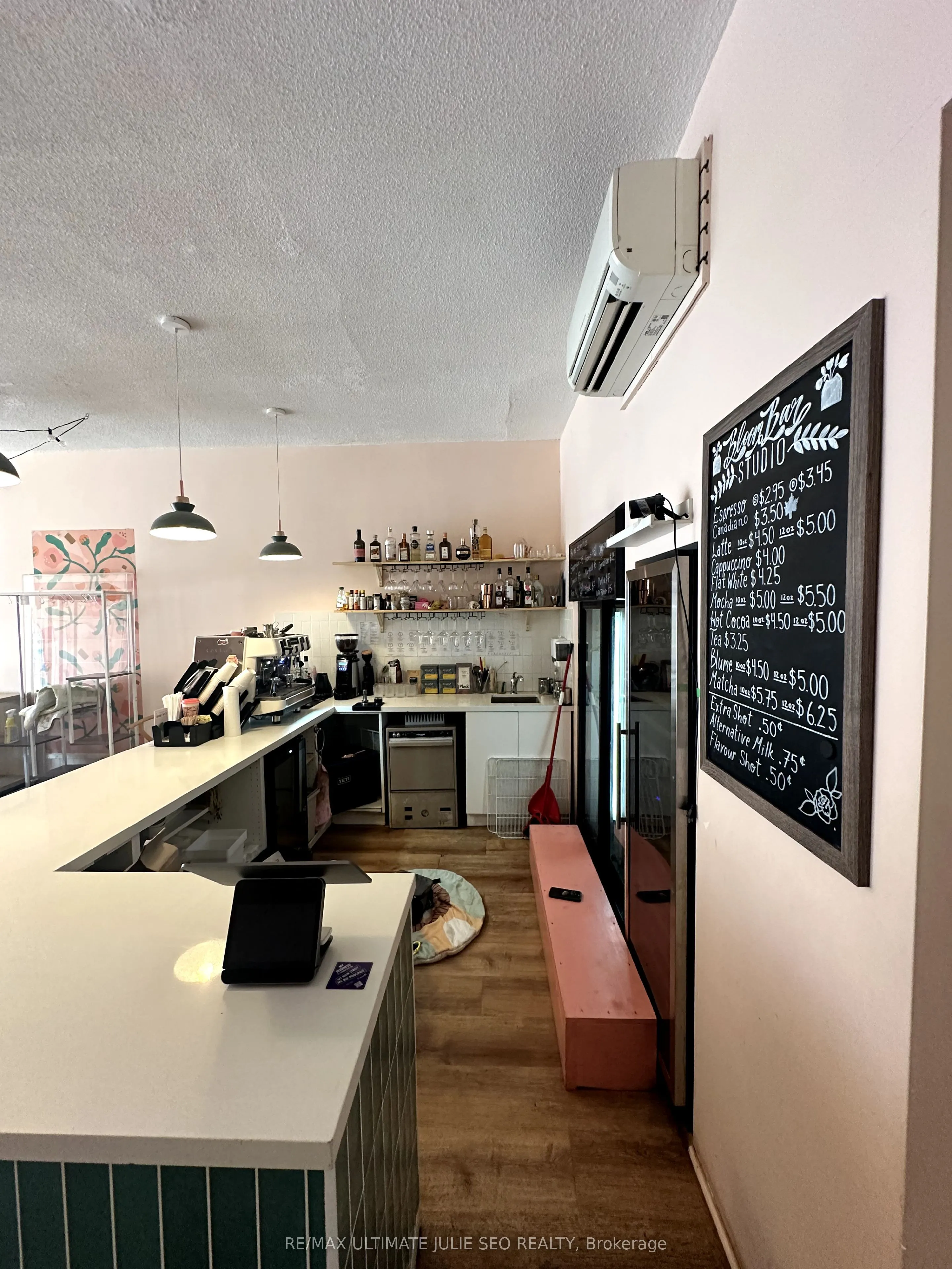 780 St Clair Avenue W, #MAIN FLOOR