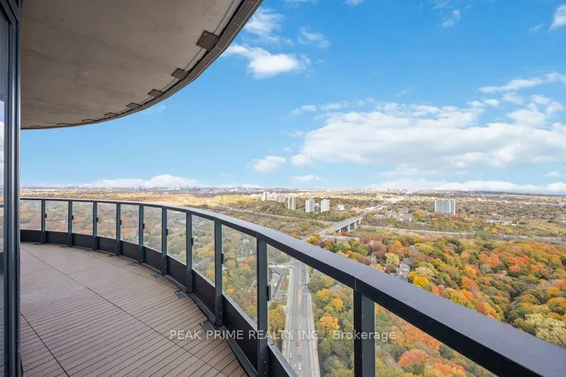 585 Bloor Street E, #4218
