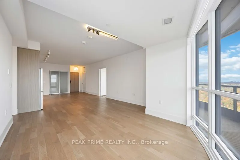 585 Bloor Street E, #4218