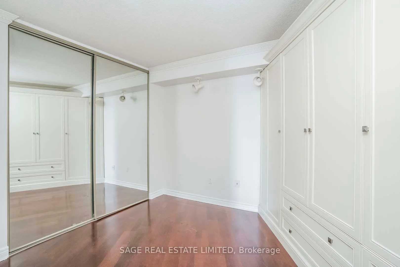 270 Queens Quay W, #201