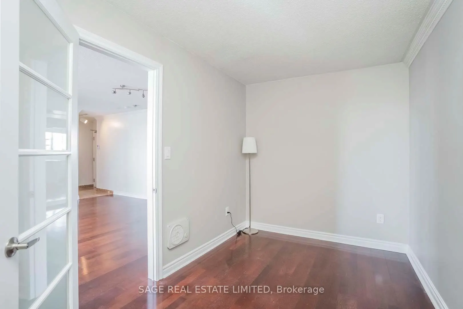 270 Queens Quay W, #201