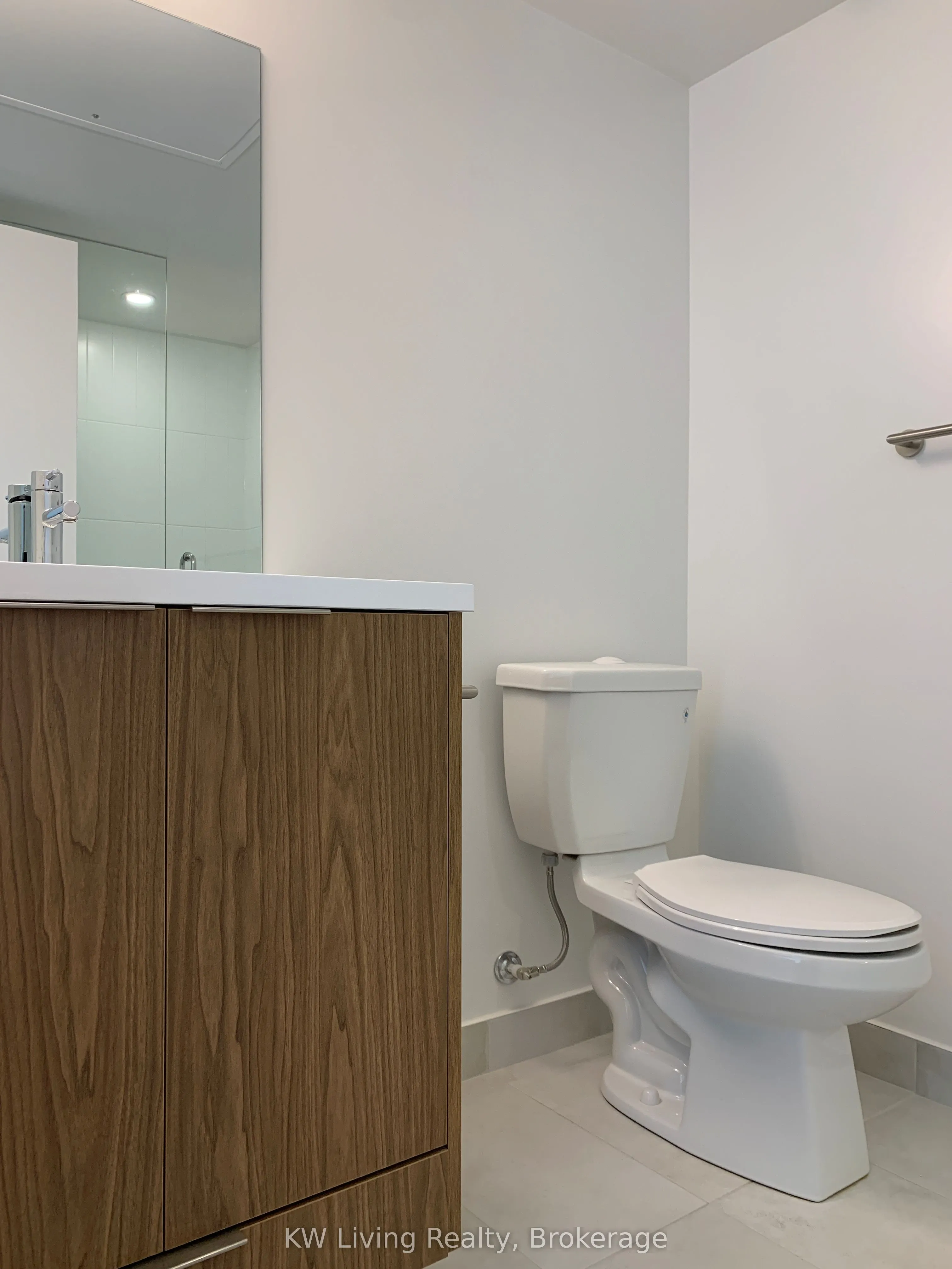 60 Shuter Street, #2310