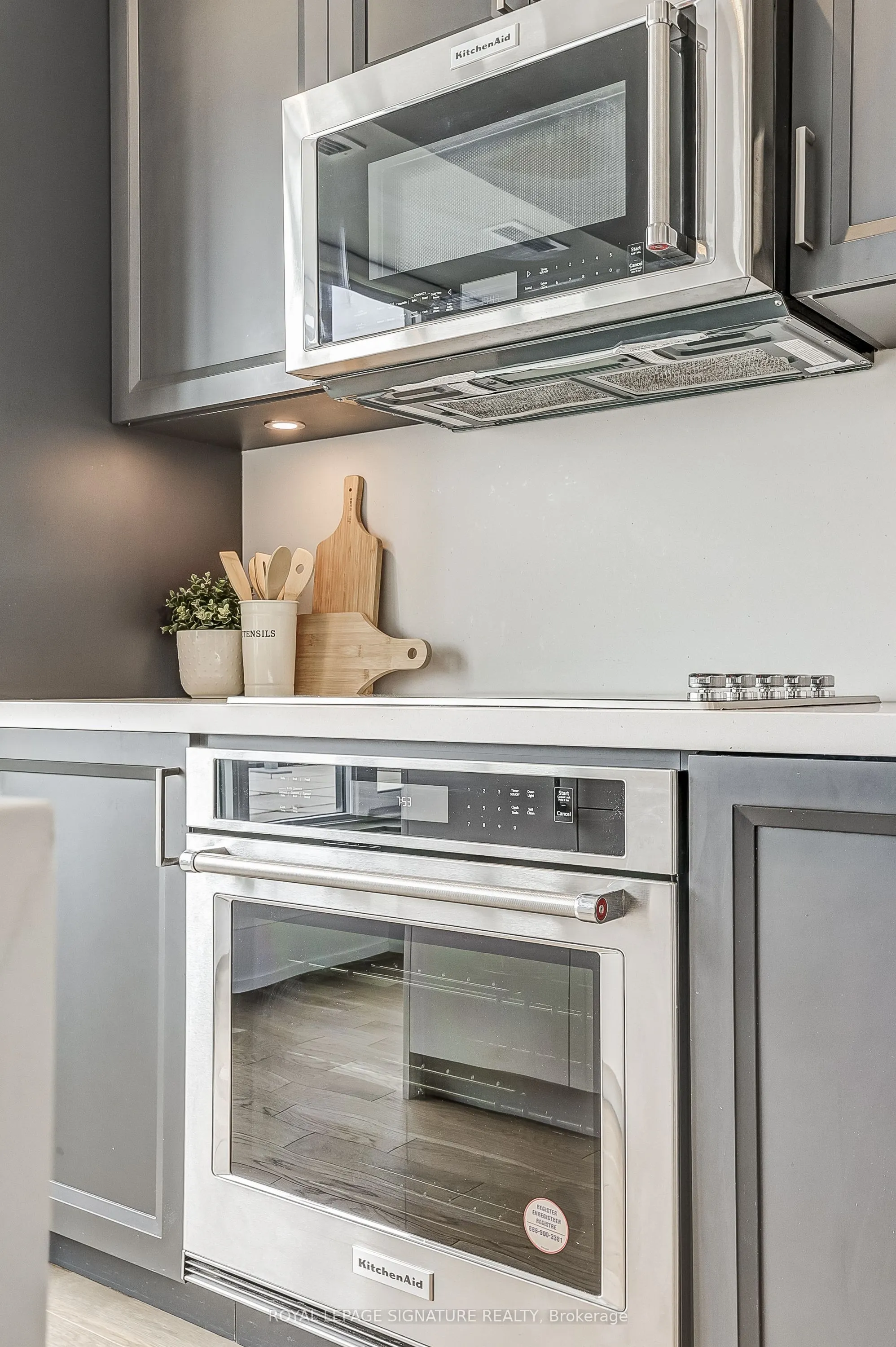 25 Adra Grado Way, #853