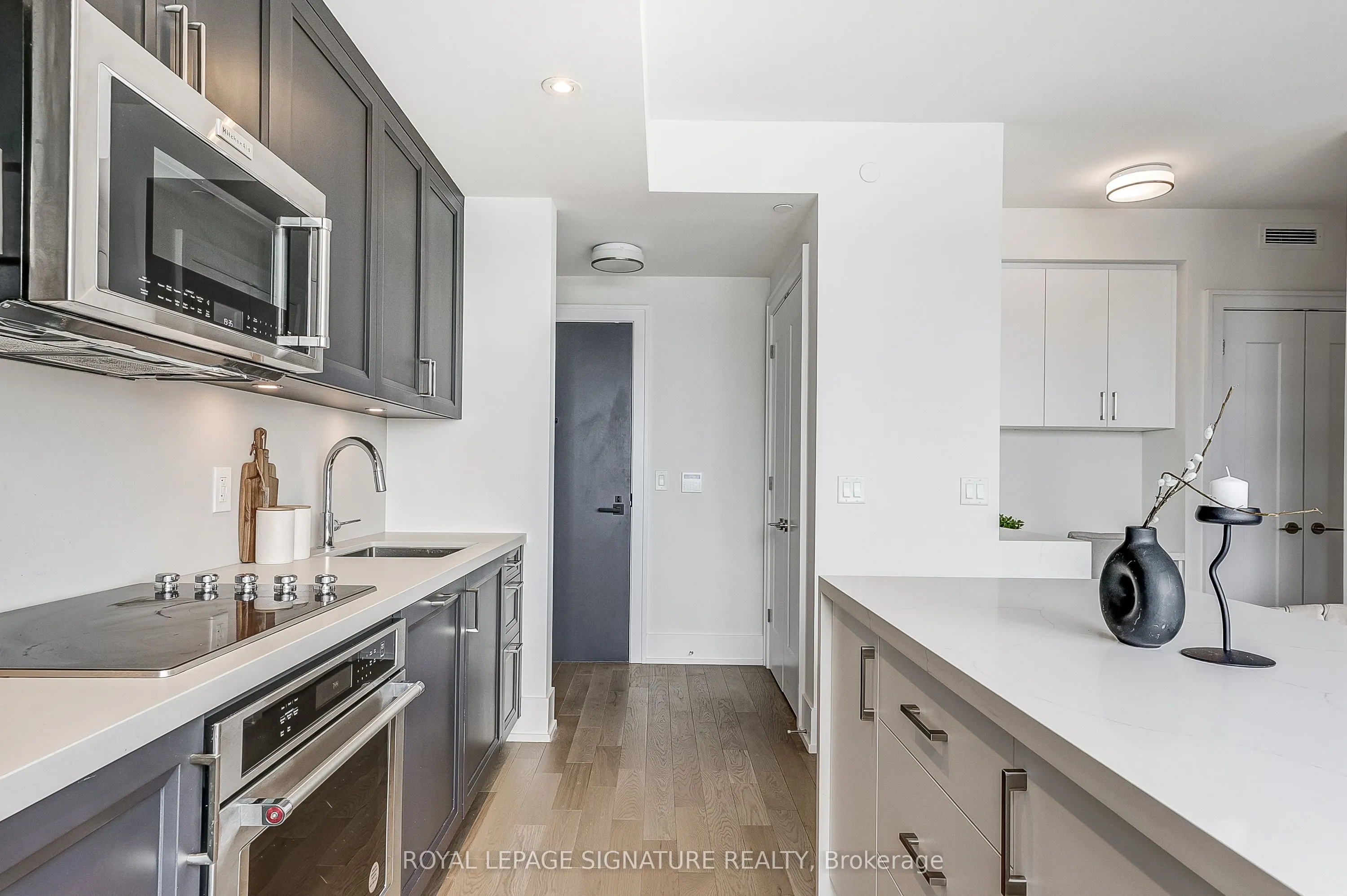 25 Adra Grado Way, #853