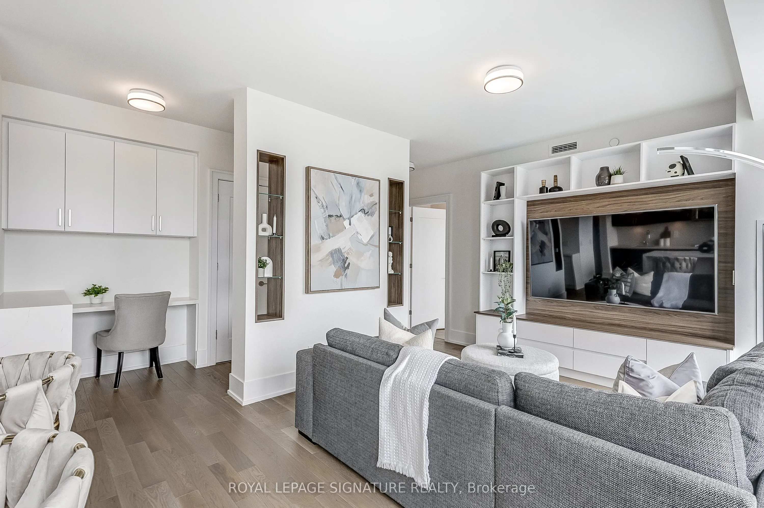 25 Adra Grado Way, #853