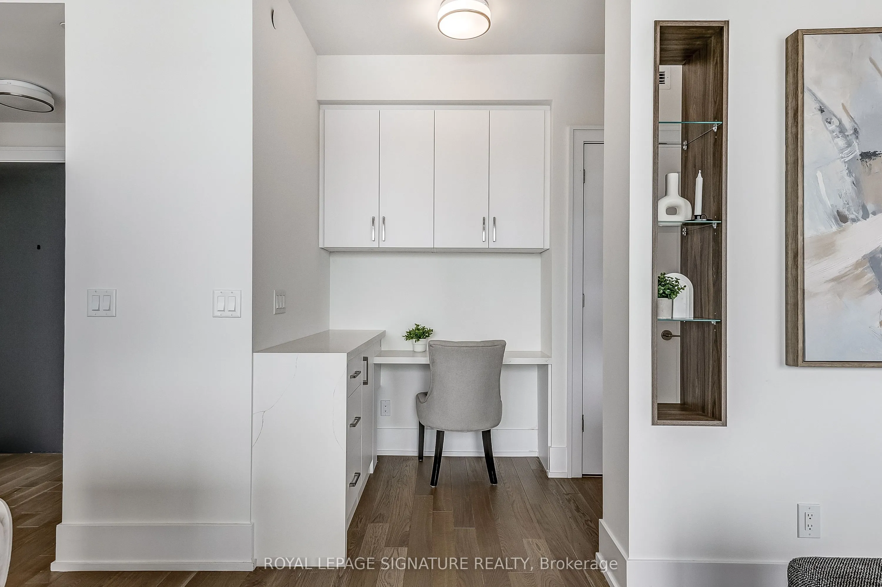 25 Adra Grado Way, #853