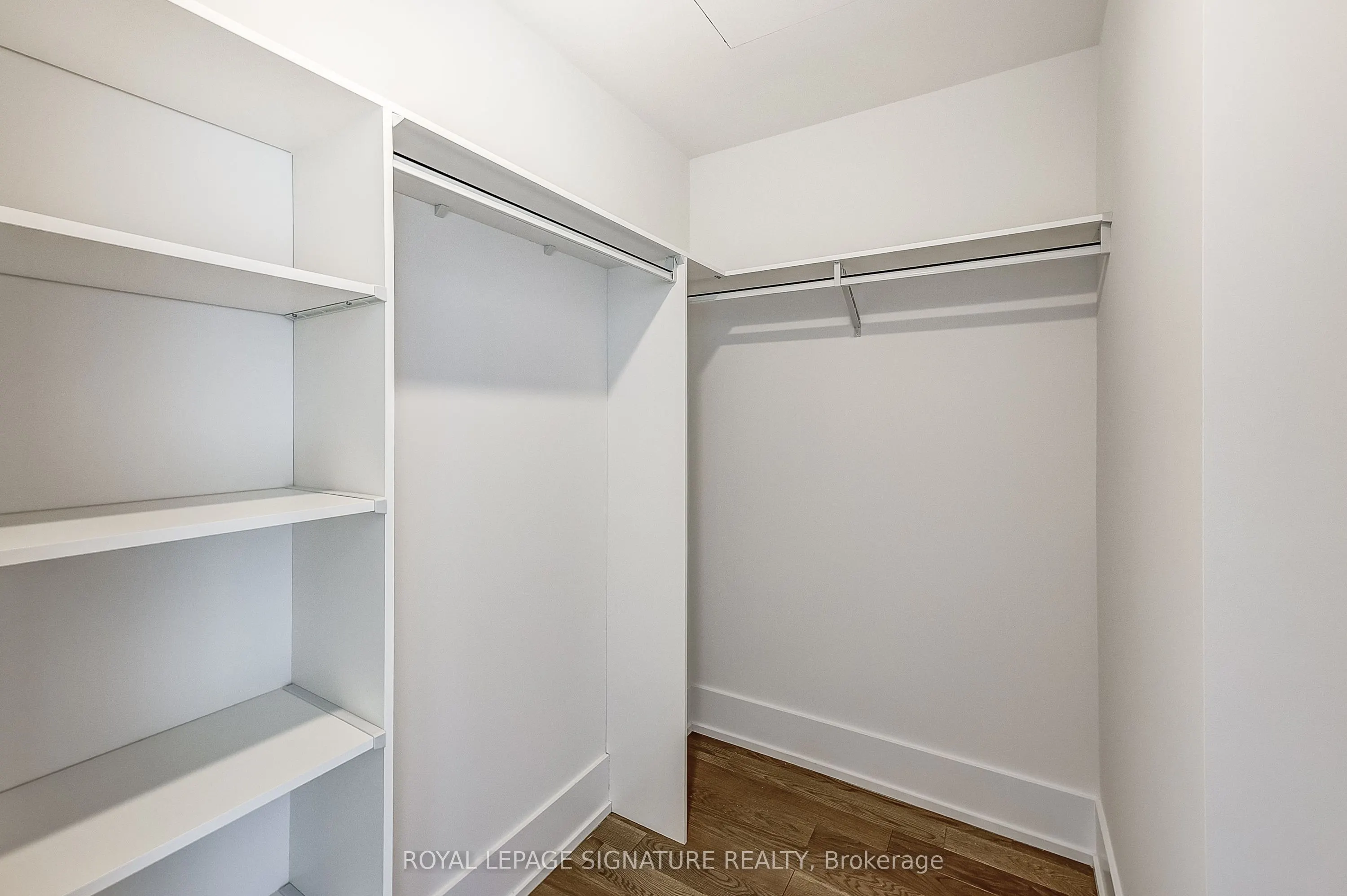 25 Adra Grado Way, #853