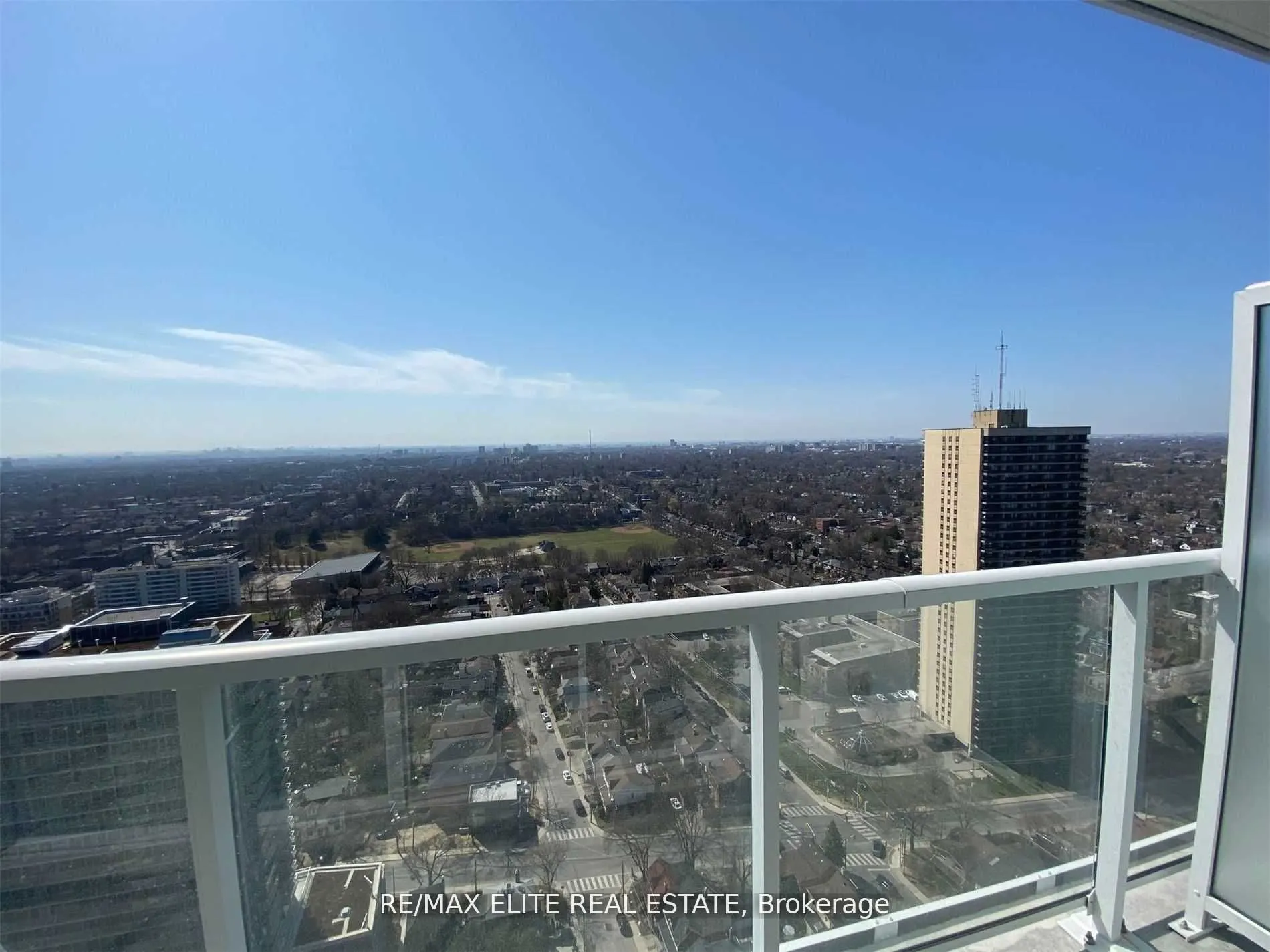 33 Helendale Avenue, #2808