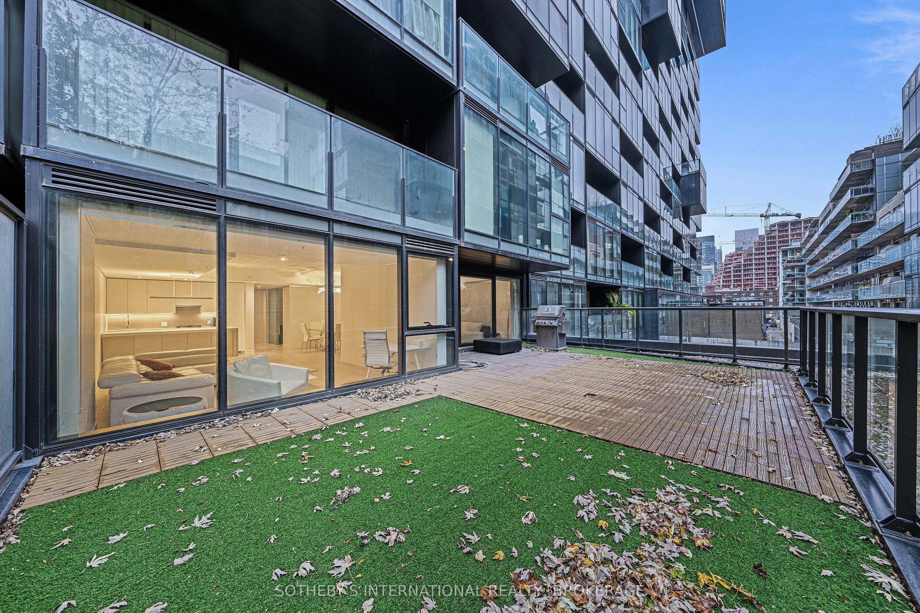 629 King Street W, #212