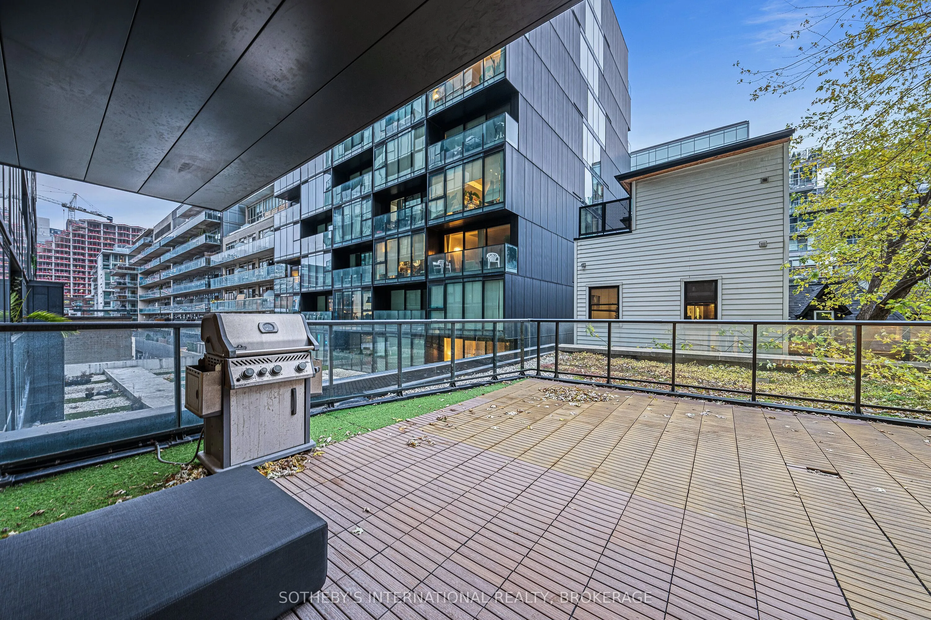629 King Street W, #212