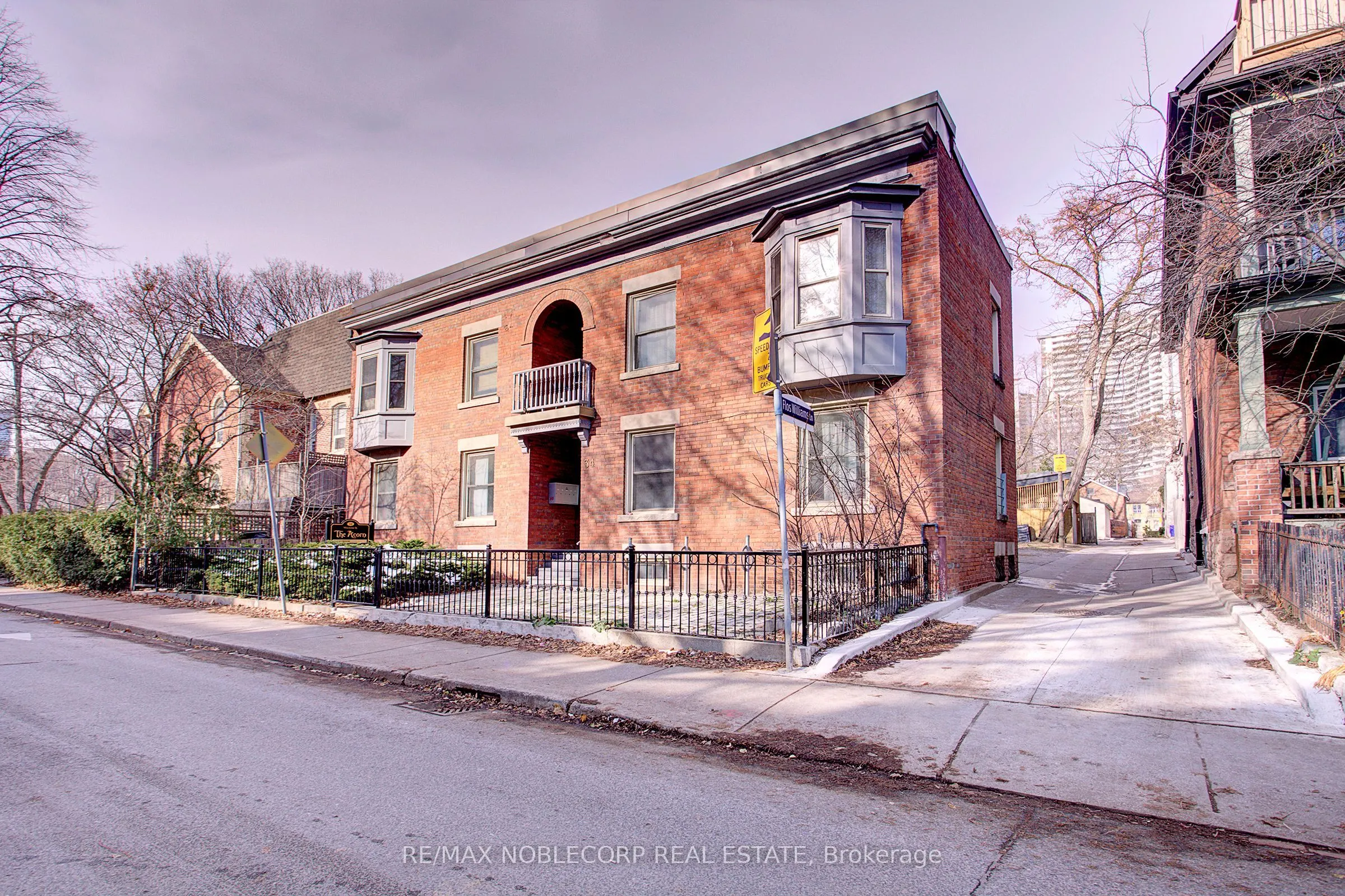 34 Winchester Street, #1