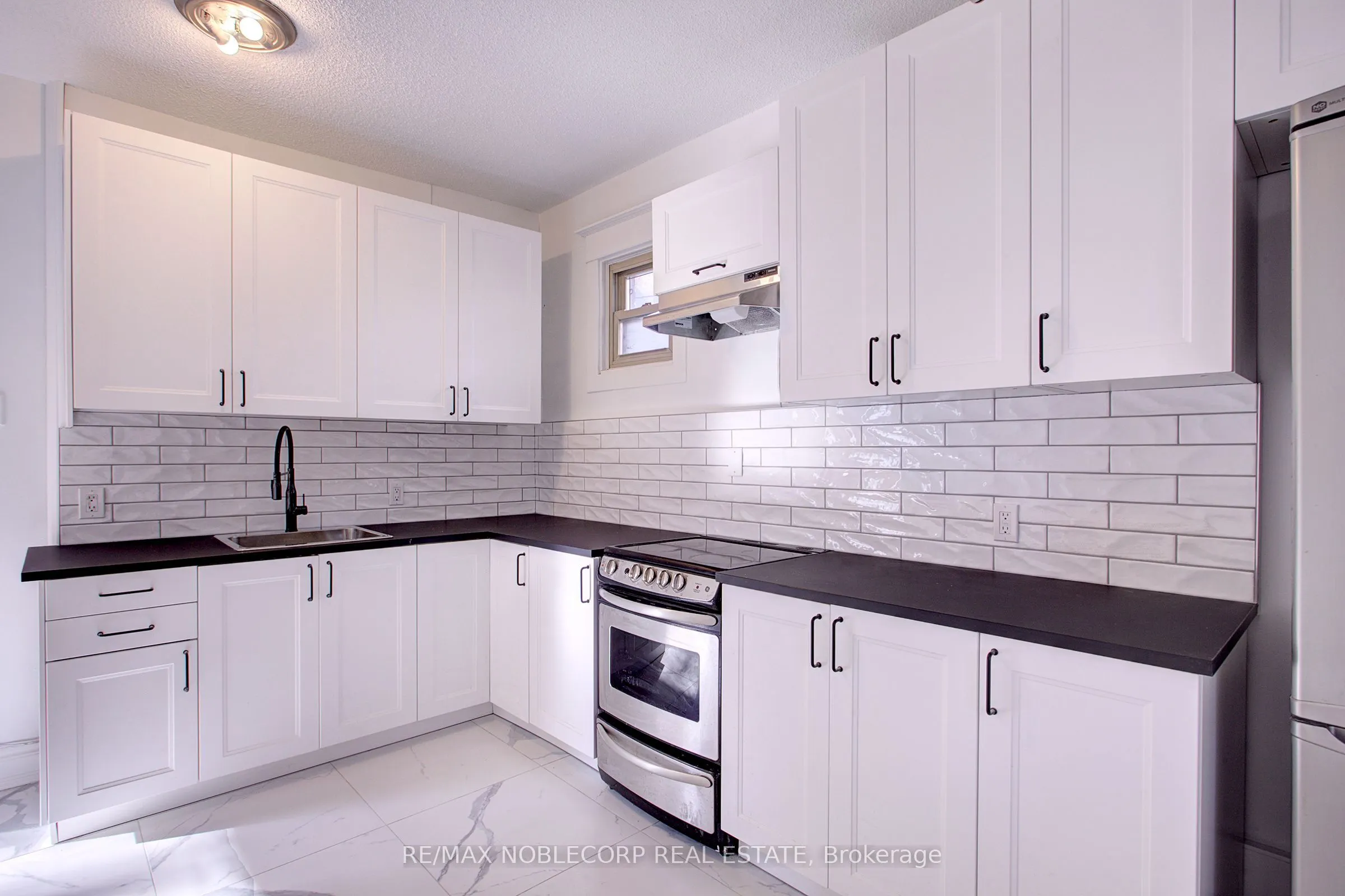 34 Winchester Street, #1