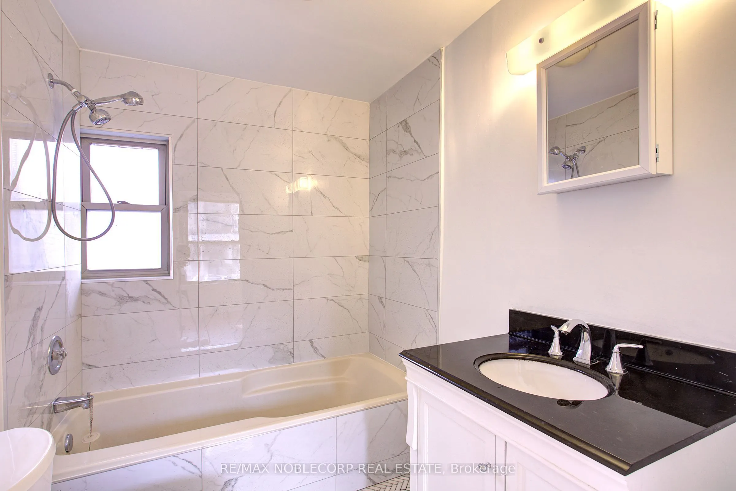 34 Winchester Street, #1