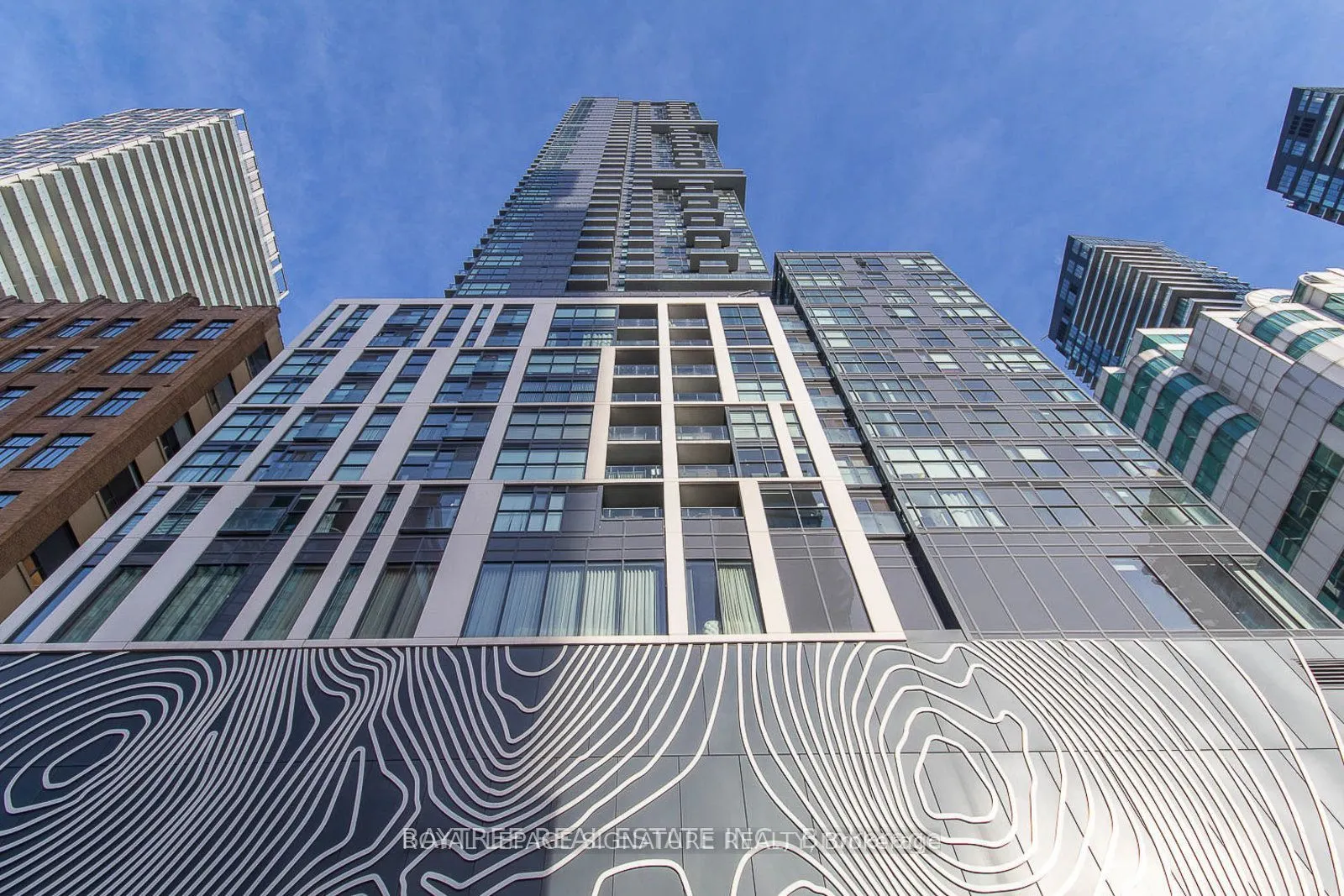 87 Peter Street, #1901