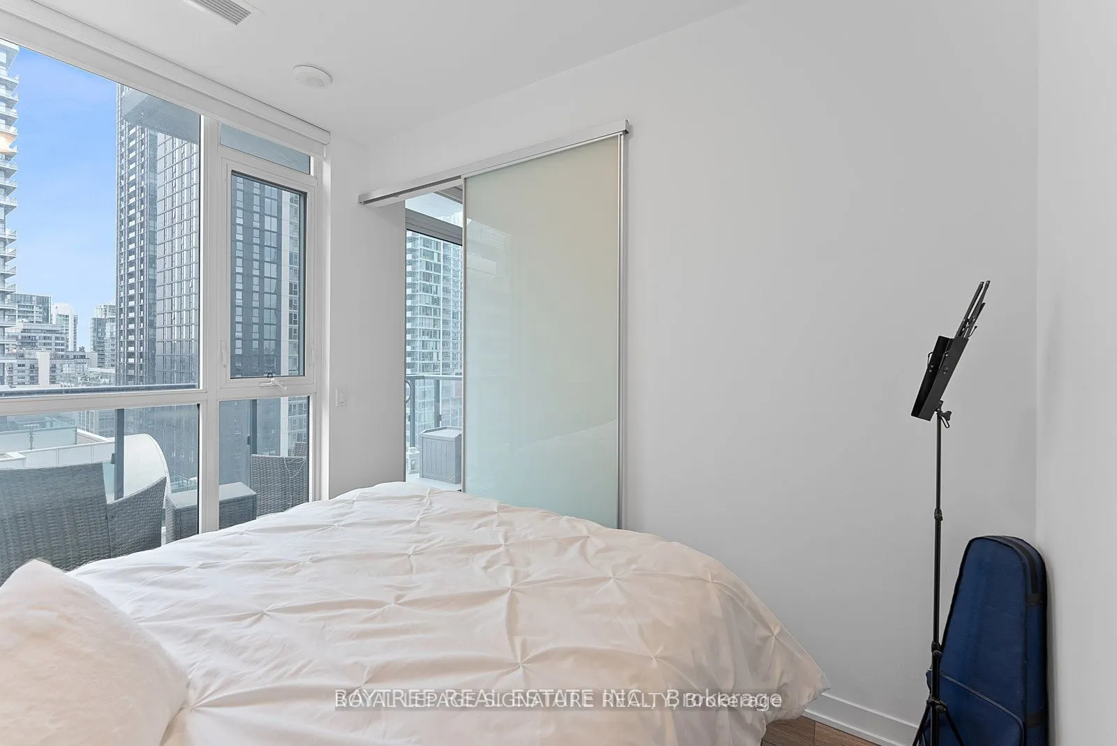 87 Peter Street, #1901