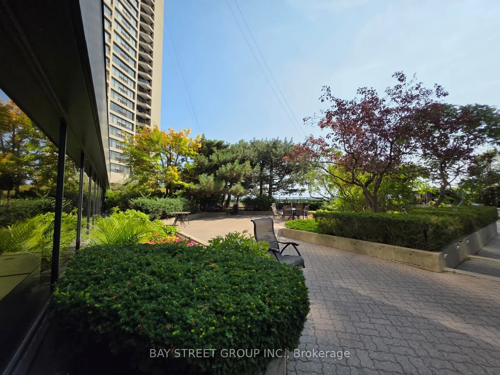 65 Harbour Square, #1305