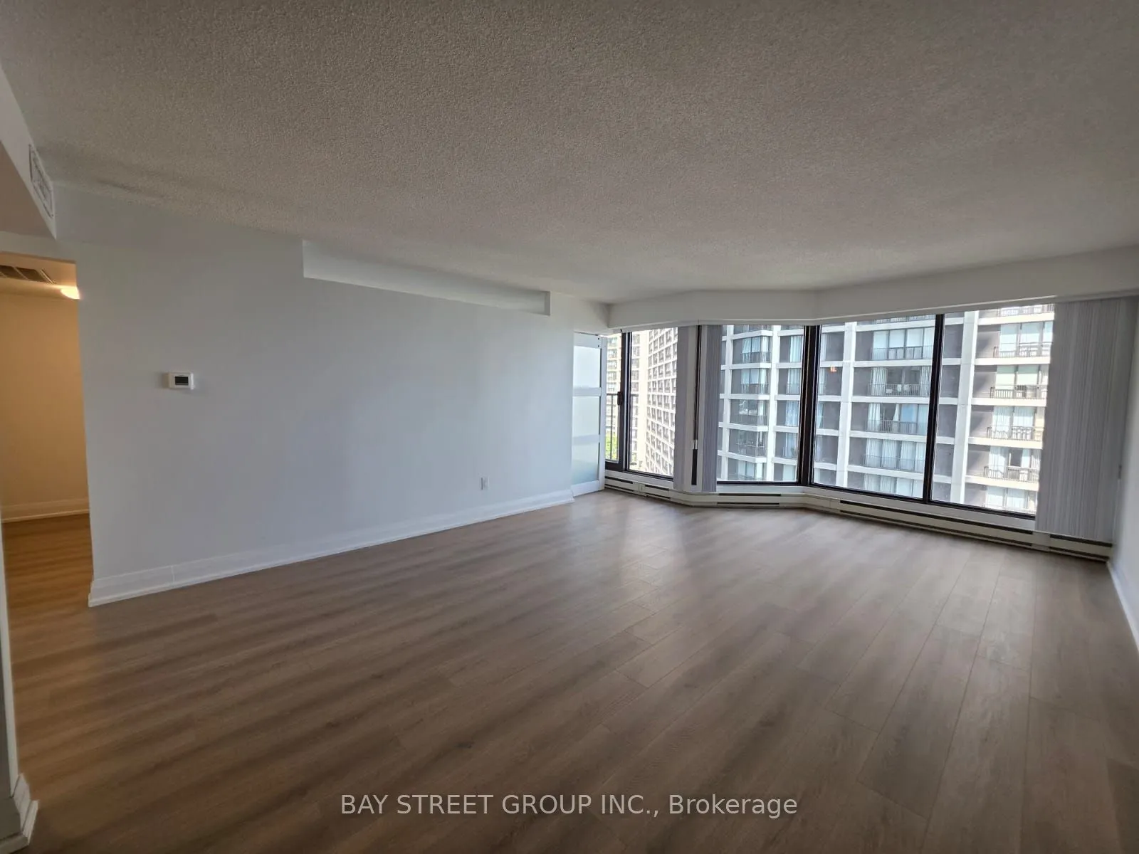 65 Harbour Square, #1305
