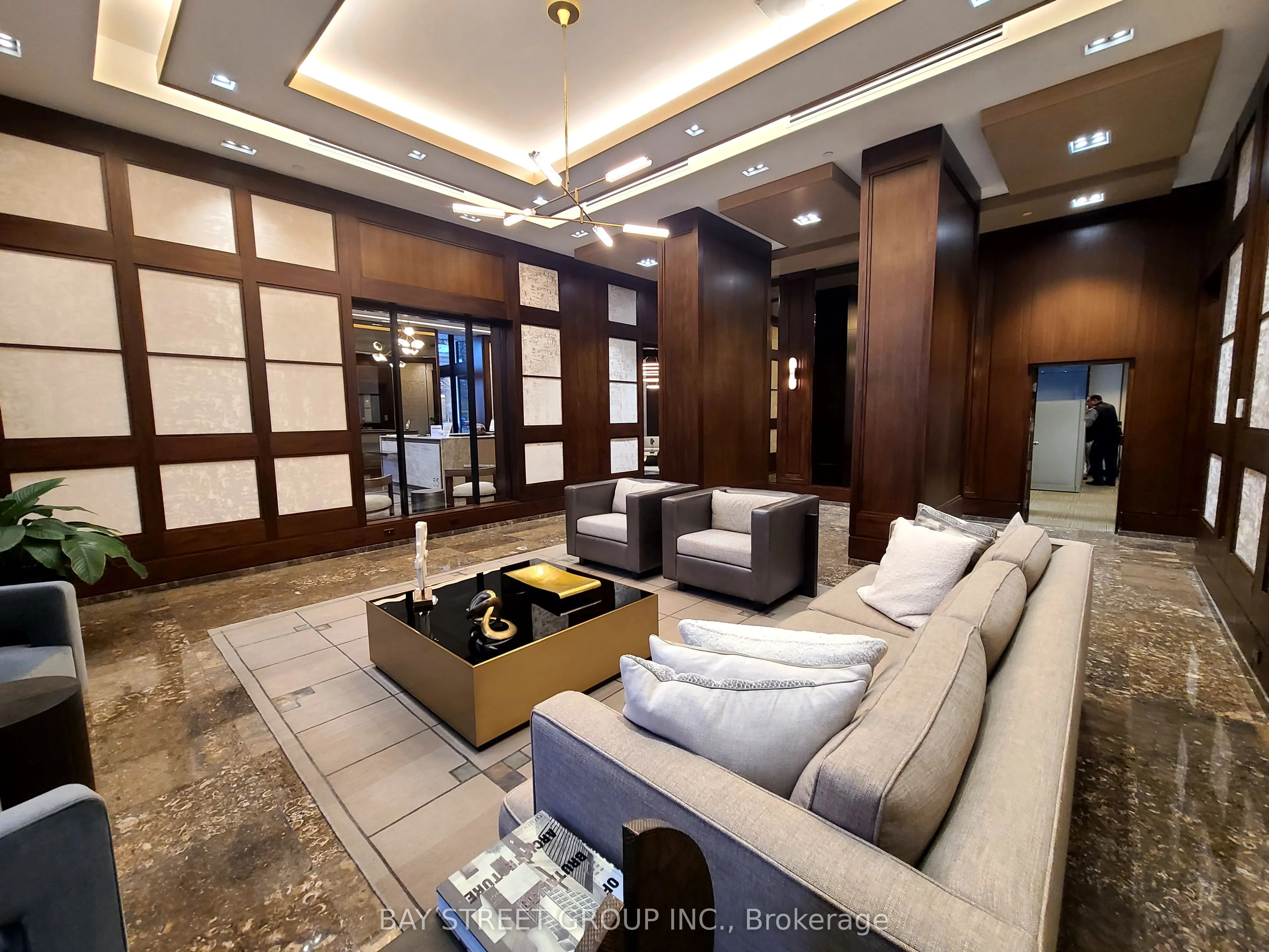 65 Harbour Square, #1305