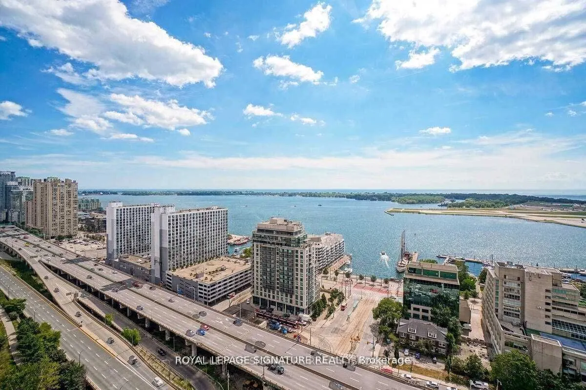11 Brunel Court, #3111