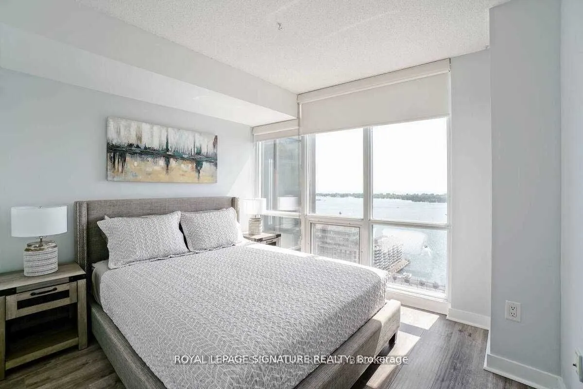 11 Brunel Court, #3111