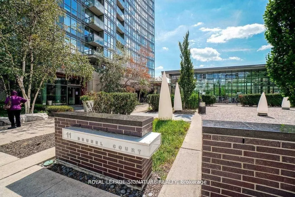 11 Brunel Court, #3111