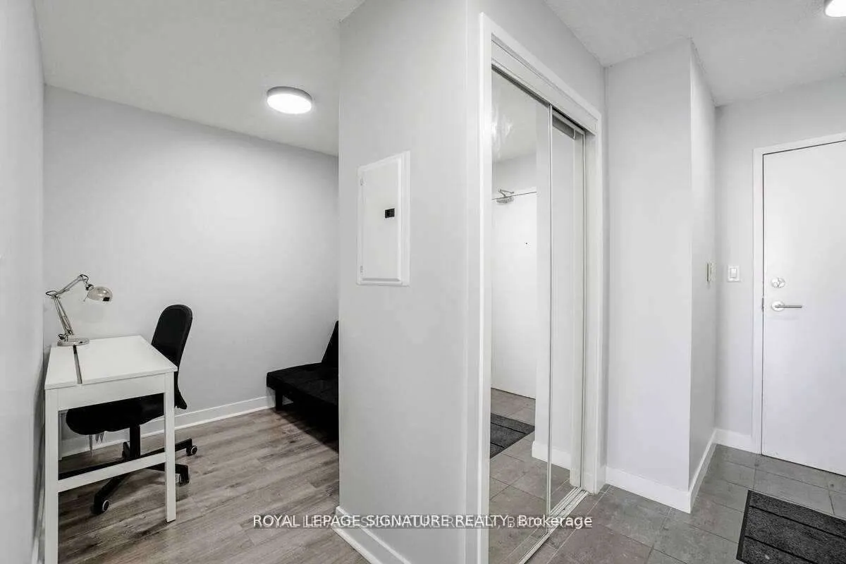 11 Brunel Court, #3111
