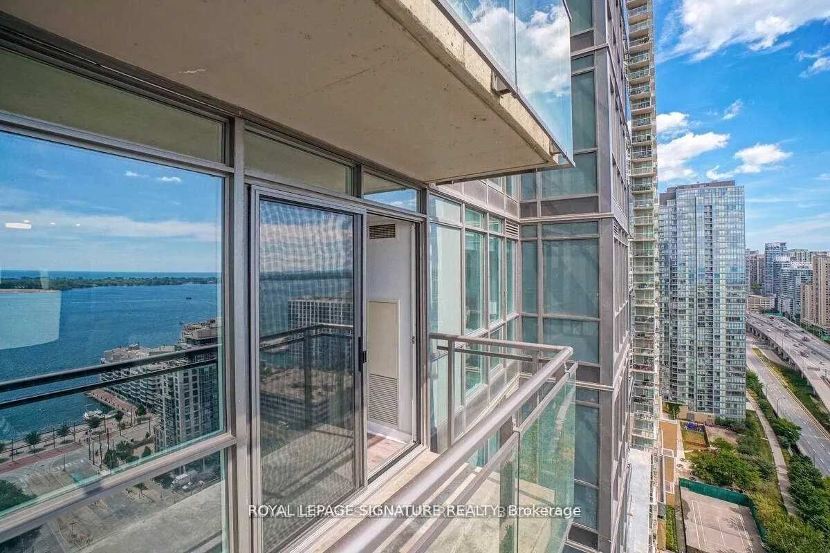 11 Brunel Court, #3111