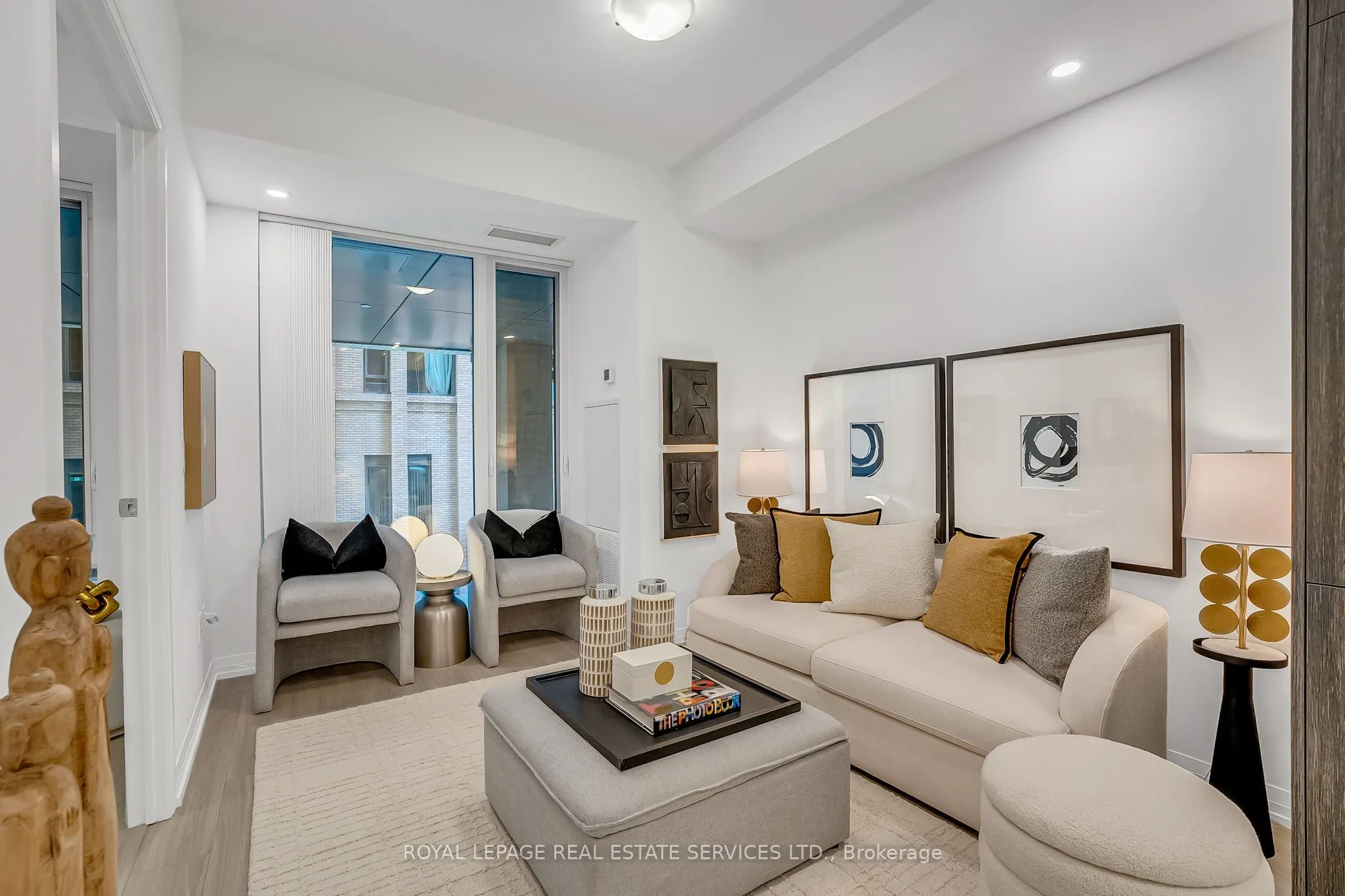 8 Widmer Street, #504
